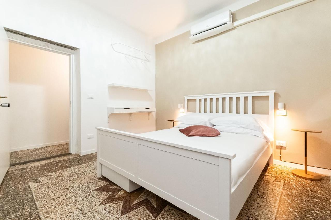 Cattedrale Di San Lorenzo Rooms 제노바 외부 사진
